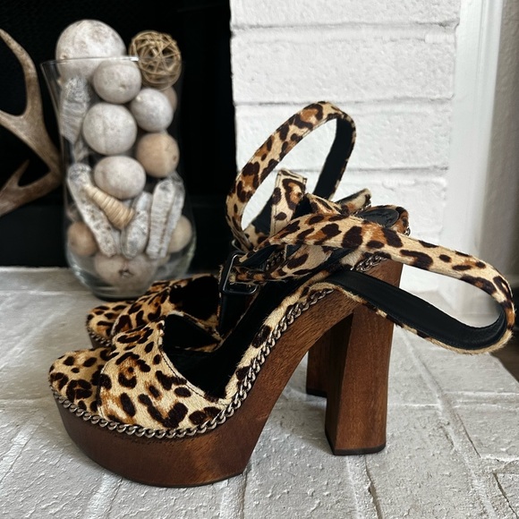 Alice + Olivia Faira Leopard Block Heels. Size 9 Retail- $650 - Picture 2 of 14